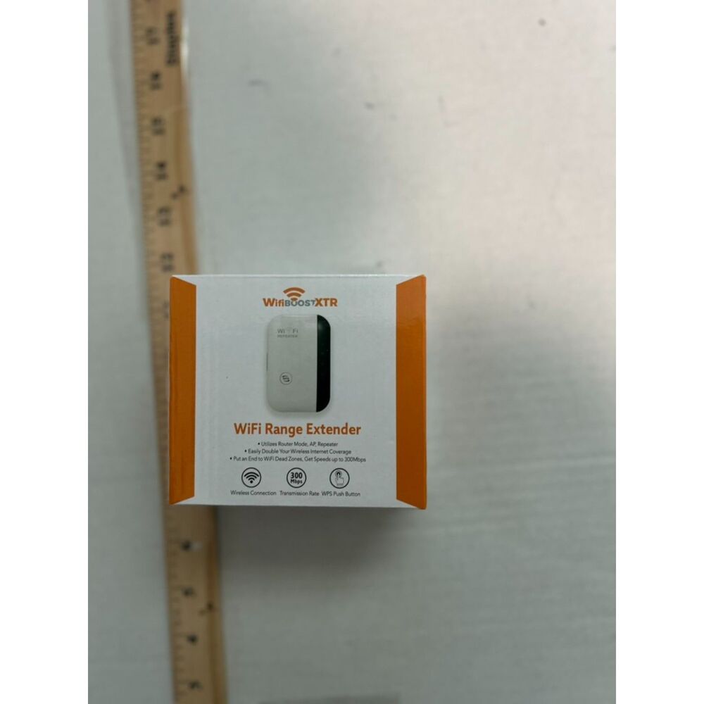 WiFi Booster XTR Wifi extender. NIB